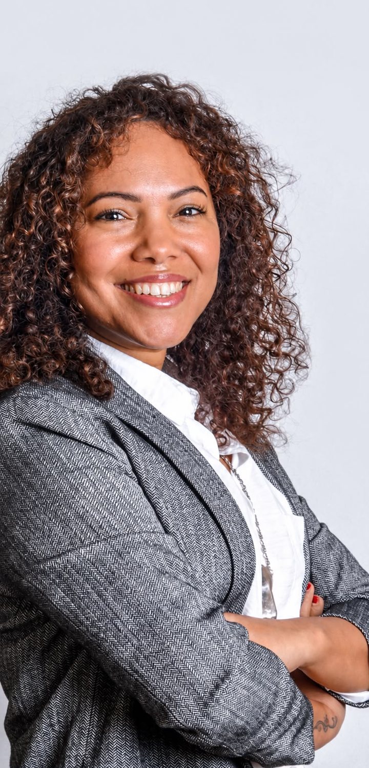 Adriana, responsable de atención al cliente de ESTEPERA